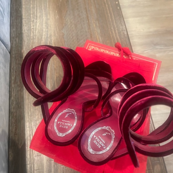 Rene Caovilla's Velvet Cleo sandals - Picture 2 of 9